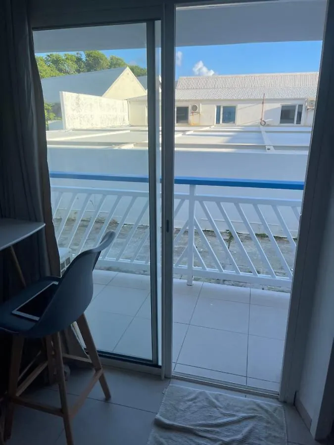 Appartement Studio 20 M Joela Manganao 2 Saint-Francois
