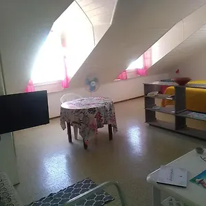 2-eme Etage Coeur De Saint-francois Appartement